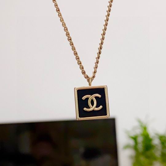 Chanel necklace 11lyh52